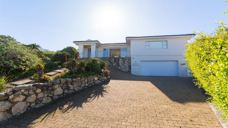 4 Bedroom Property for Sale in Yzerfontein Western Cape